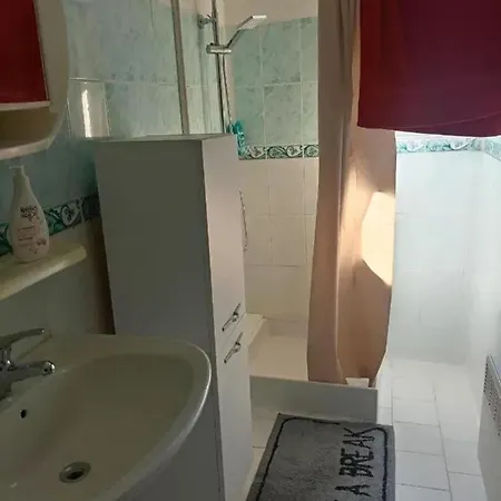 Prázdninový dům Charmante Maison Avec Vue Sur La Montagne A *