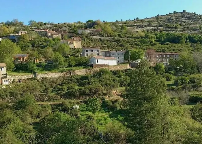 Charmante Maison Avec Vue Sur La Montagne A Holiday home *